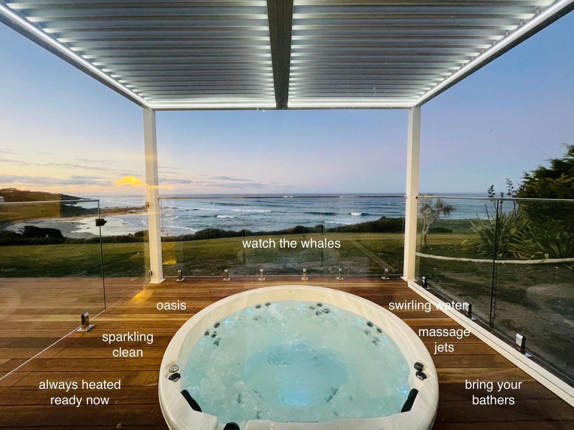 Saltwater - Absolute Oceanfront, Fire Pits, Some Villas With Hot Tubs And Sauna Falmouth Esterno foto