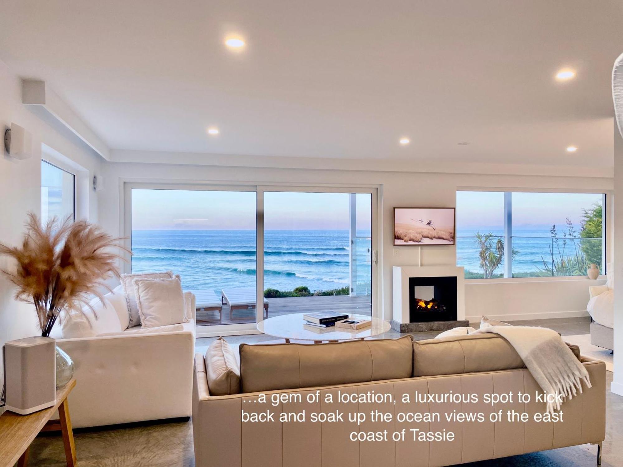 Saltwater - Absolute Oceanfront, Fire Pits, Some Villas With Hot Tubs And Sauna Falmouth Esterno foto