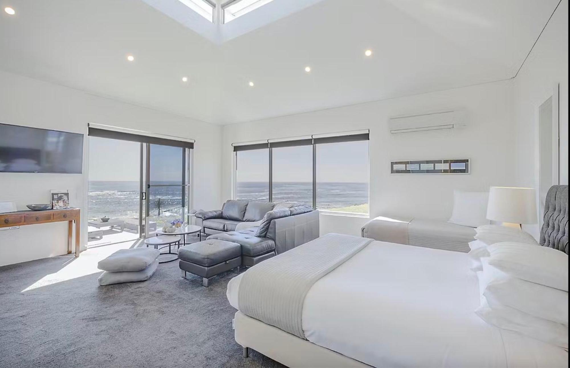 Saltwater - Absolute Oceanfront, Fire Pits, Some Villas With Hot Tubs And Sauna Falmouth Esterno foto