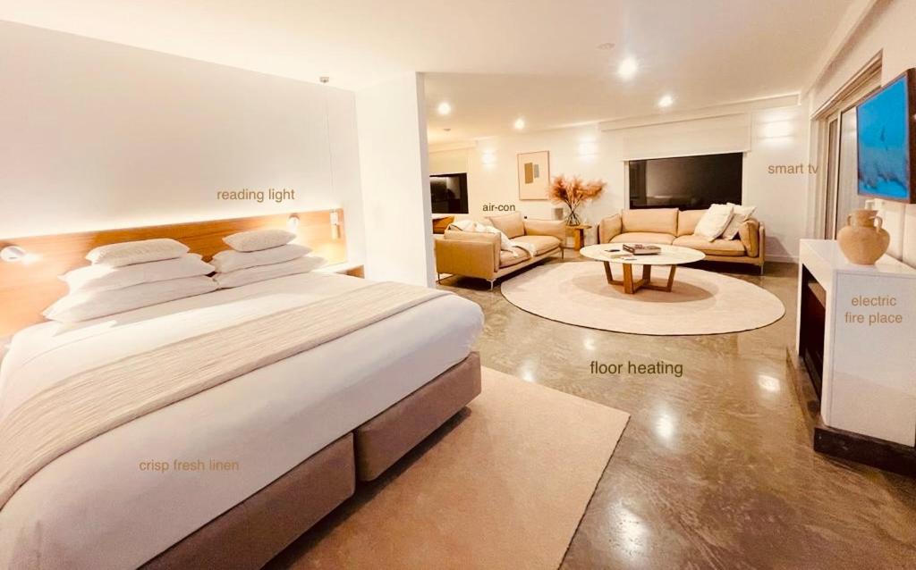 Saltwater - Absolute Oceanfront, Fire Pits, Some Villas With Hot Tubs And Sauna Falmouth Esterno foto