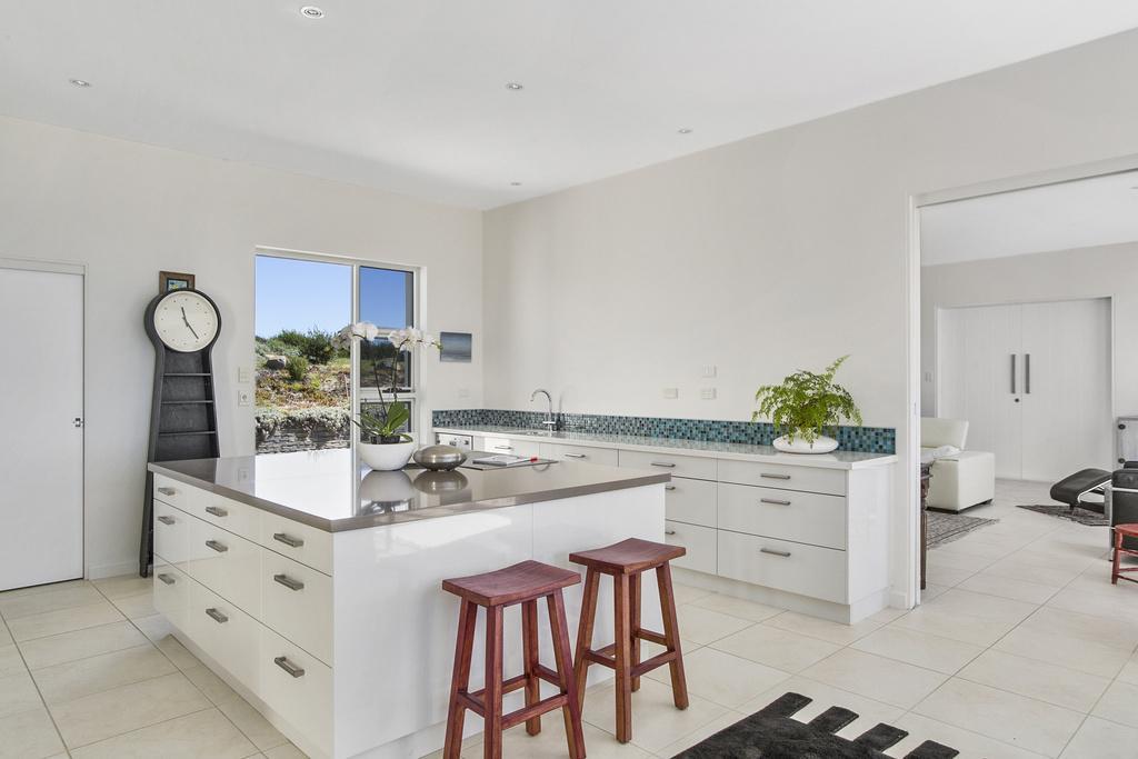 Saltwater - Absolute Oceanfront, Fire Pits, Some Villas With Hot Tubs And Sauna Falmouth Esterno foto