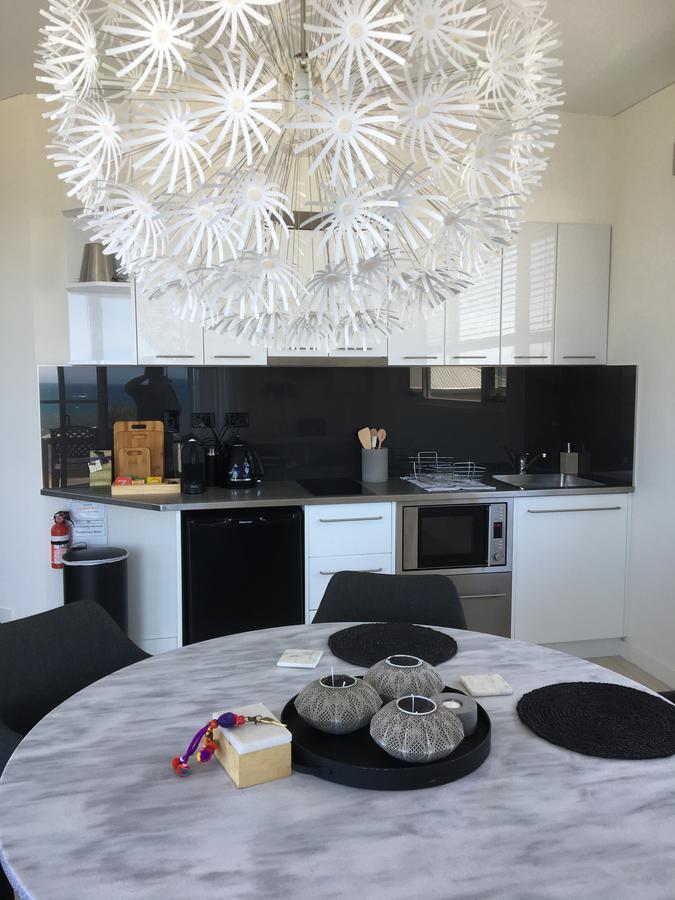 Saltwater - Absolute Oceanfront, Fire Pits, Some Villas With Hot Tubs And Sauna Falmouth Esterno foto